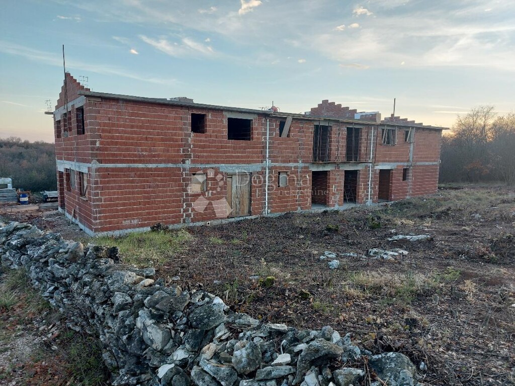 Image 5237735 - 1