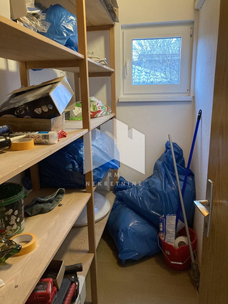 Image 5239240 - 7