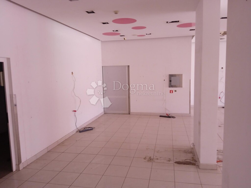 Image 5243309 - 9