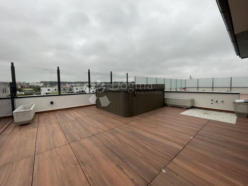 Thumbnail 5249296 - 15