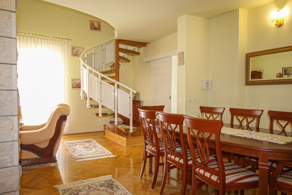 Image 5249393 - 16