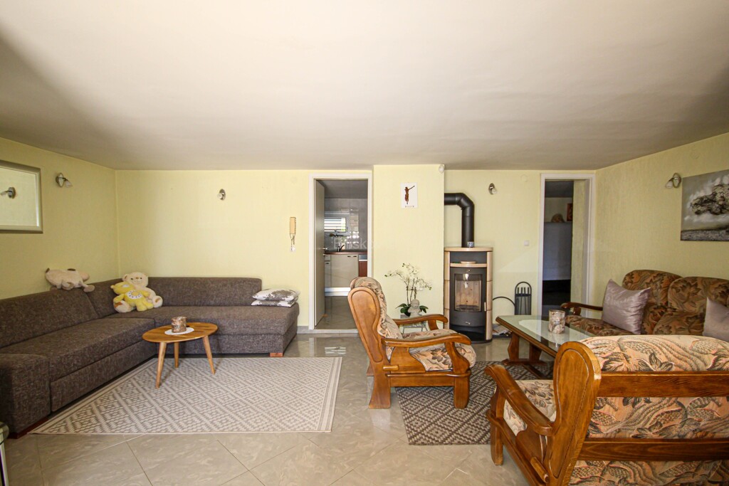 Image 5249393 - 36