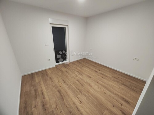 Thumbnail 5251265 - 22