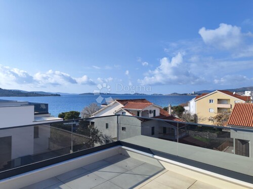 Thumbnail 5251265 - 8