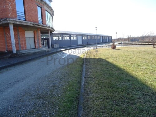 Thumbnail 5253886 - 8