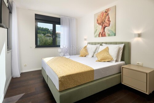 Thumbnail 5255005 - 23