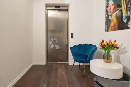 Thumbnail 5255005 - 19