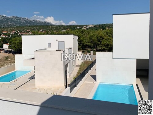 Villa 167 m2 – Rovanjska *Prvi red do mora* (ID-2318)