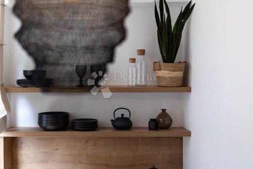 Thumbnail 5257176 - 7