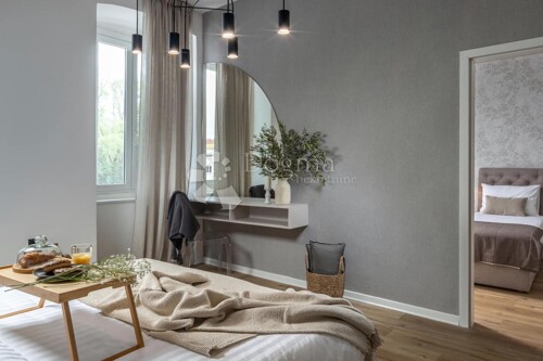 Thumbnail 5257176 - 17