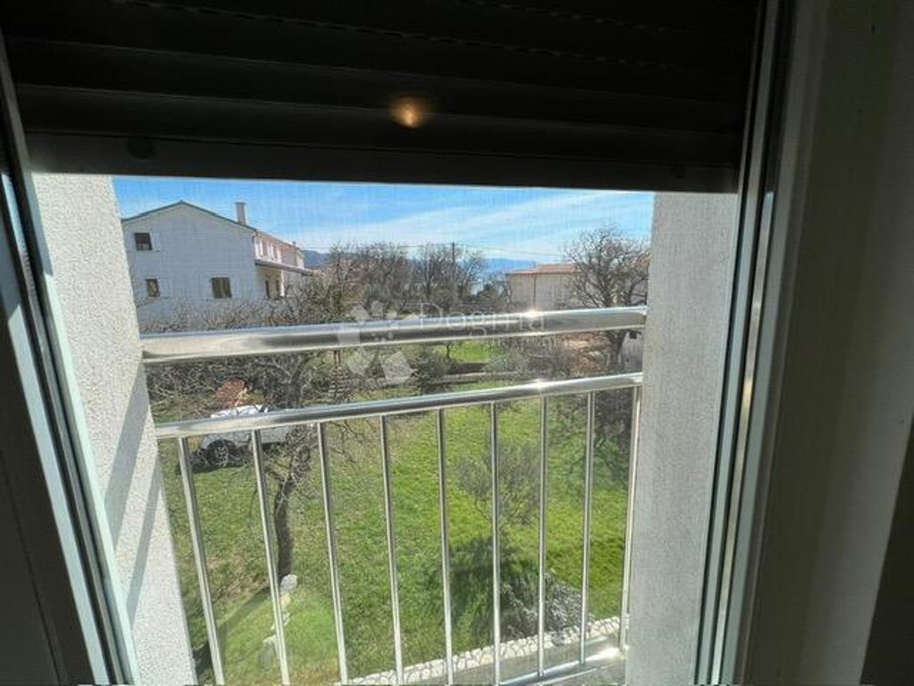 Image 5257186 - 3