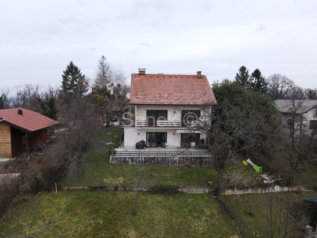 Image 5257272 - 3