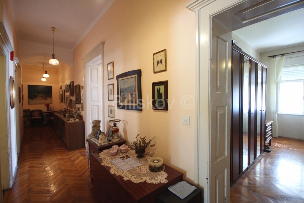 Image 5257278 - 8