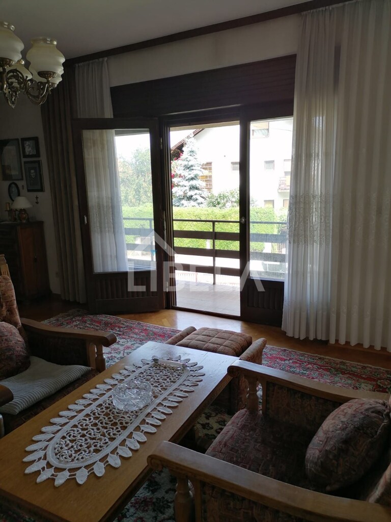 Image 5261985 - 11