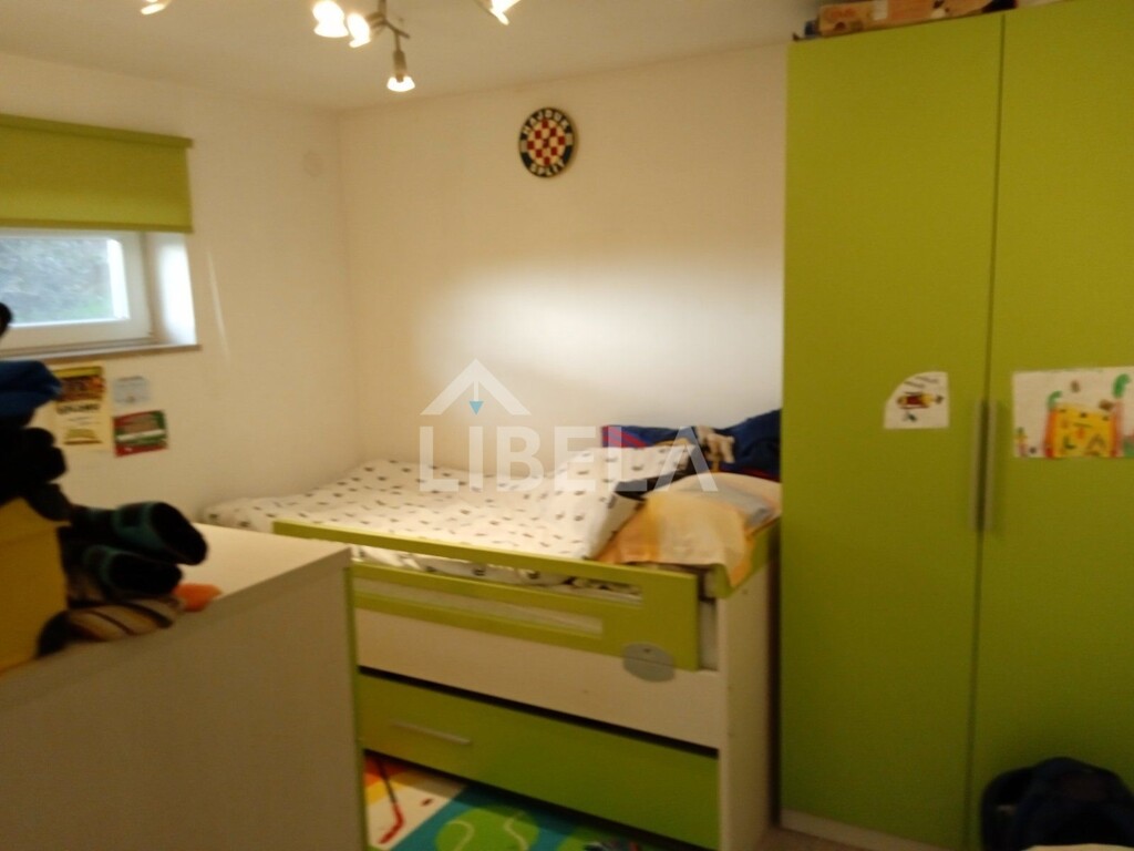Image 5262085 - 17