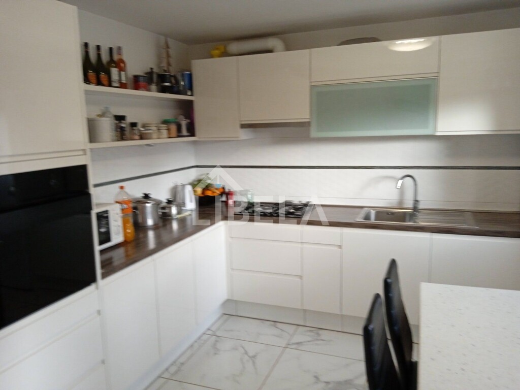 Image 5262085 - 8
