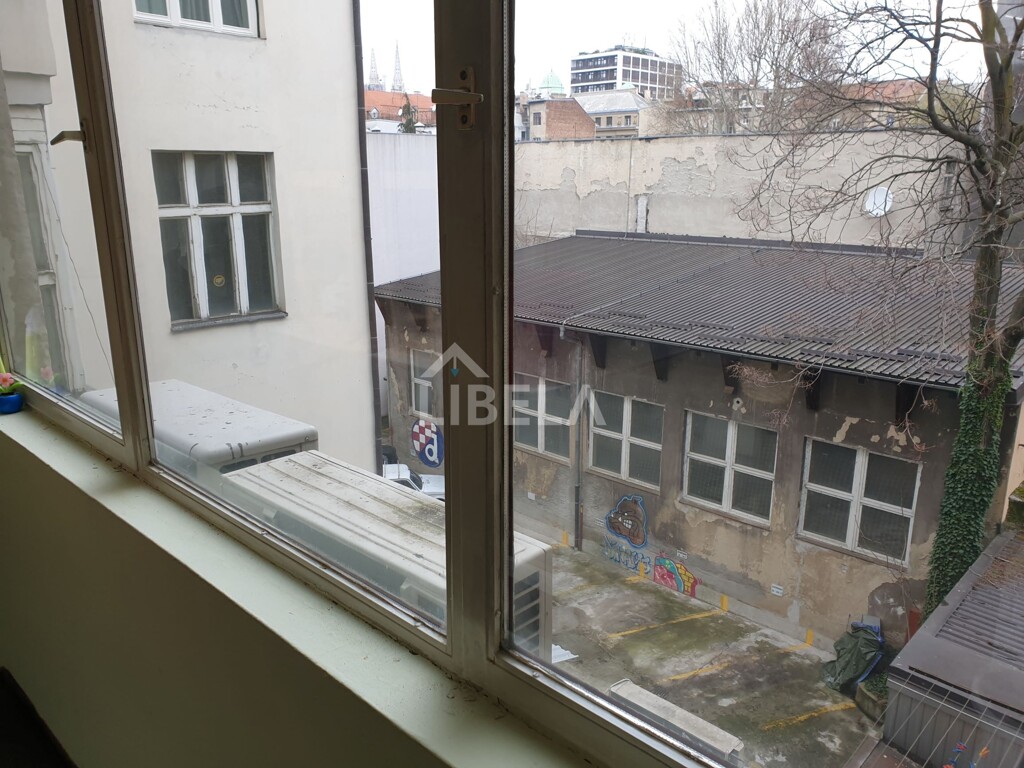 Image 5262387 - 10