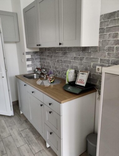 Thumbnail 5267518 - 8