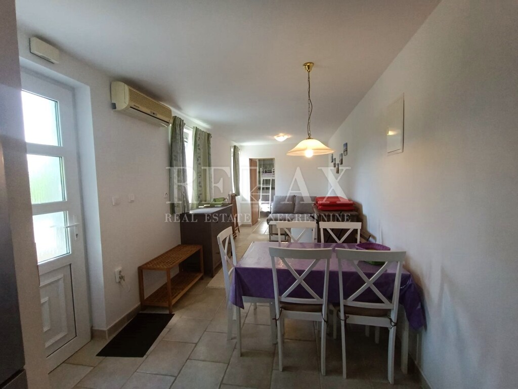 Image 5268850 - 5