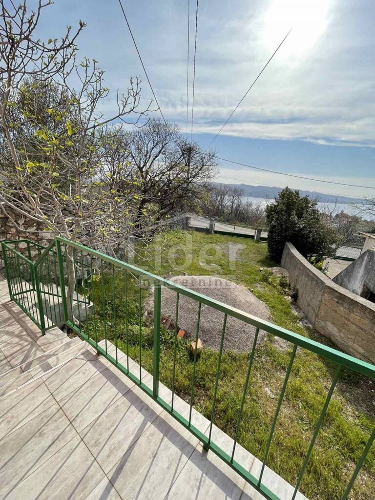 Image 5276840 - 5