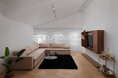 Thumbnail 5278151 - 6
