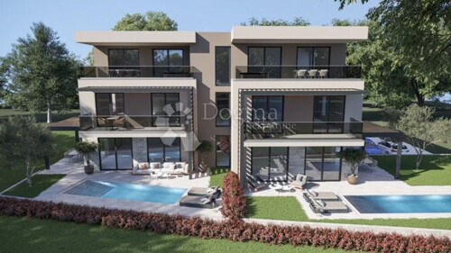 Thumbnail 5281003 - 1