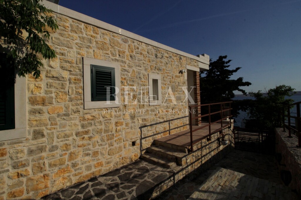 Image 5281791 - 6