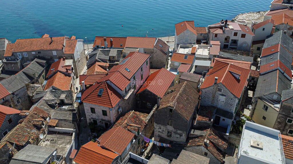 Image 5283869 - 1