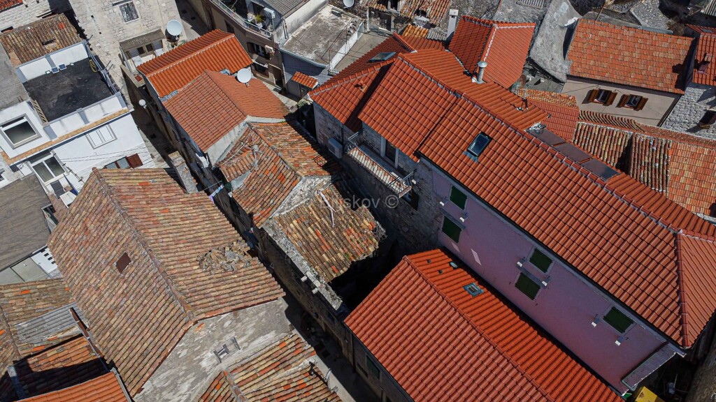 Image 5283869 - 4