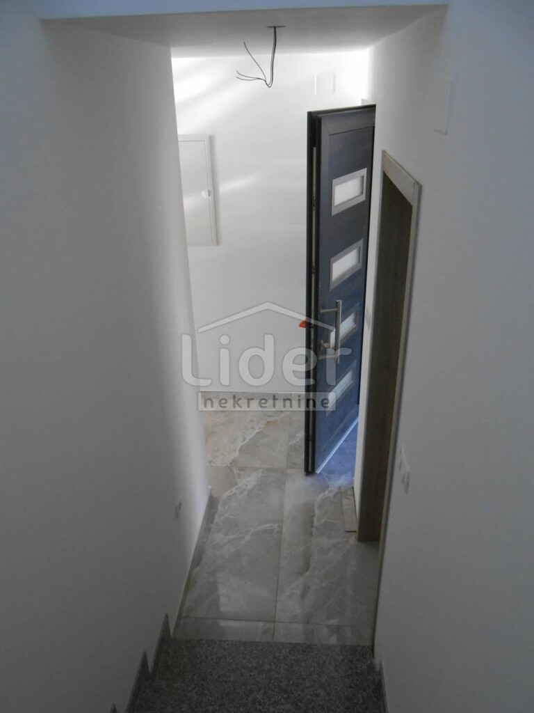 Image 5284244 - 11