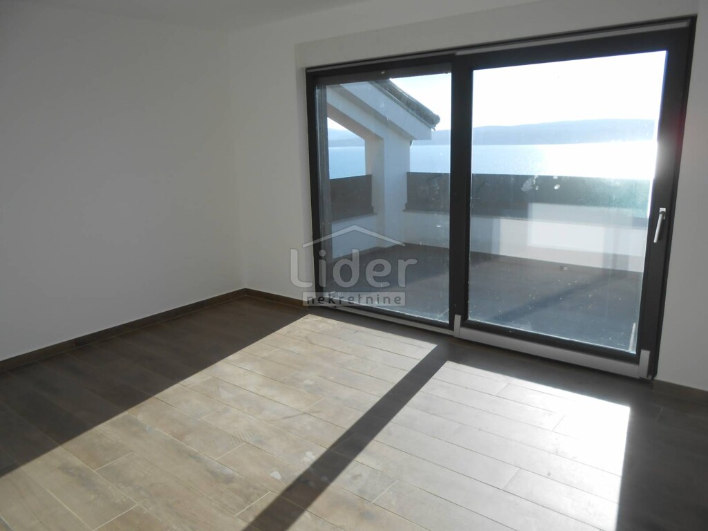 Image 5284244 - 4