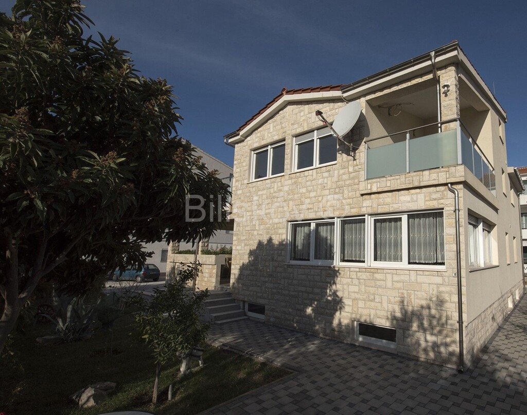 Image 5286178 - 2