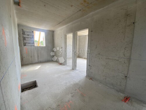 Thumbnail 5289141 - 5