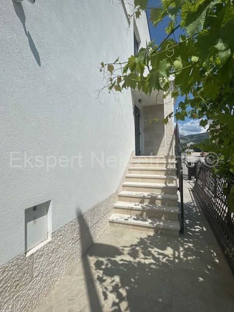 Image 5289717 - 6