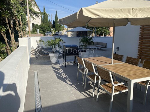 Thumbnail 5292533 - 17