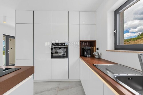 Thumbnail 5293124 - 21