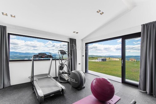 Thumbnail 5293124 - 17