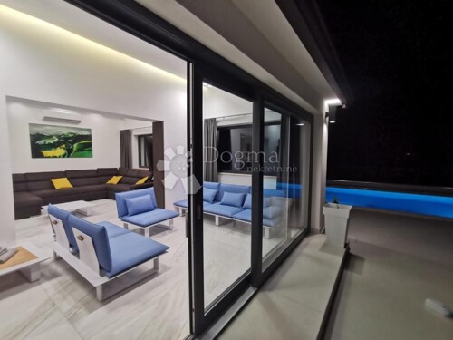 Thumbnail 5293124 - 5