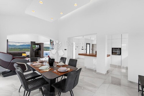 Thumbnail 5293124 - 22