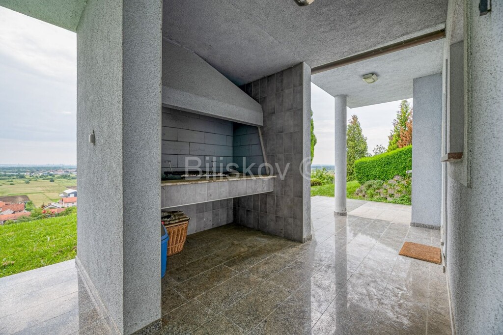 Image 5296528 - 15