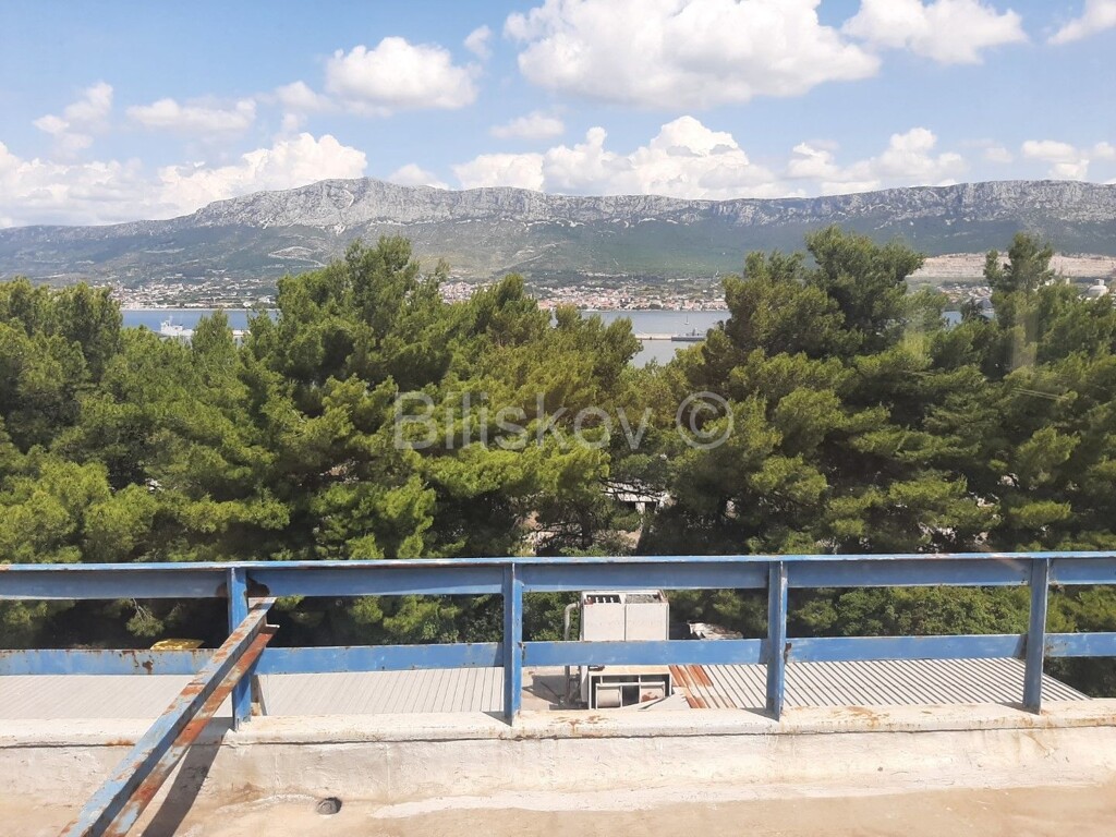 Image 5296530 - 10