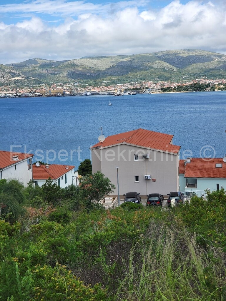 Image 5296543 - 5
