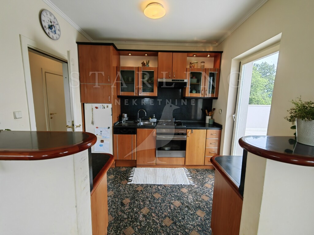 Image 5298666 - 4