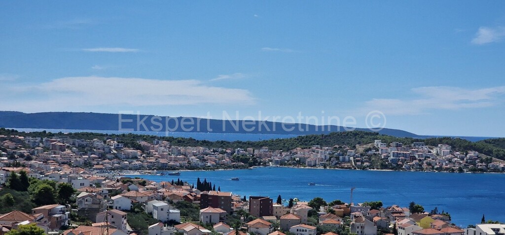 Image 5302966 - 16