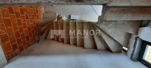 Thumbnail 5303458 - 4