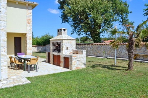 Thumbnail 5319898 - 4