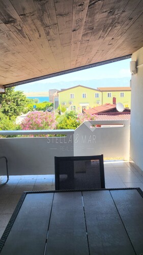 Kuća sa dva apartmana - Vir