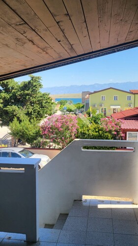 Kuća sa dva apartmana - Vir
