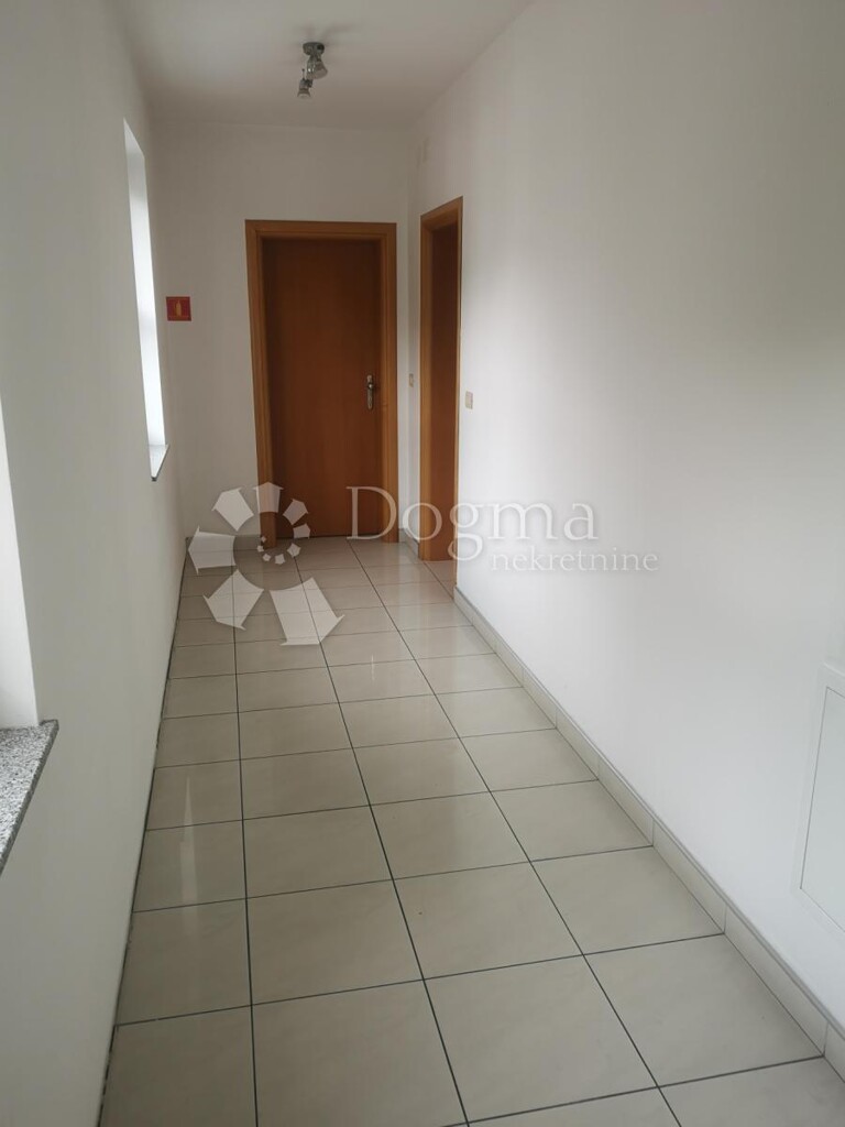 Image 5325425 - 3