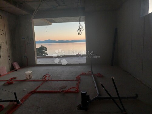 Thumbnail 5326571 - 18